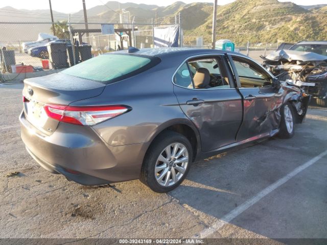 Photo 3 VIN: 4T1B11HK4KU704663 - TOYOTA CAMRY 