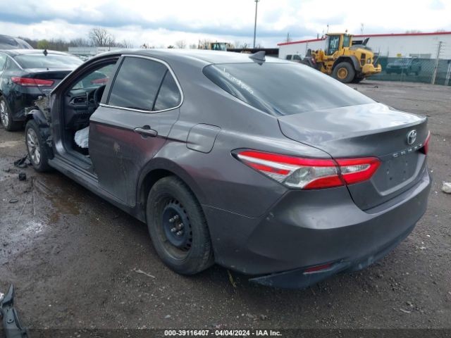 Photo 2 VIN: 4T1B11HK4KU720765 - TOYOTA CAMRY 