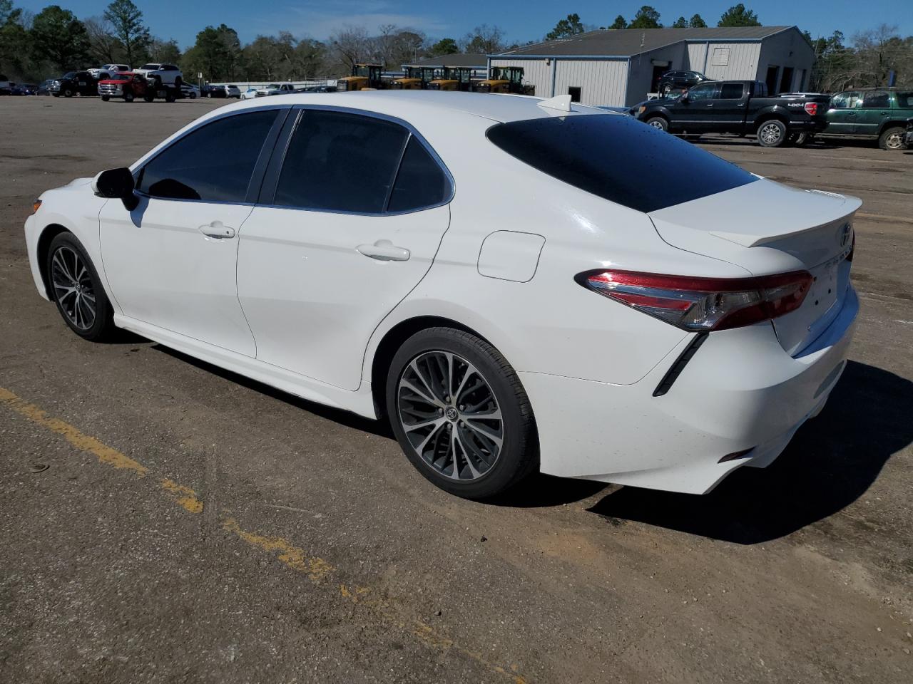 Photo 1 VIN: 4T1B11HK4KU725660 - TOYOTA CAMRY 