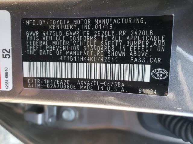 Photo 9 VIN: 4T1B11HK4KU742541 - TOYOTA CAMRY L 