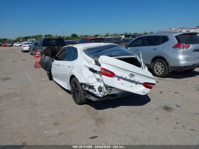 Photo 2 VIN: 4T1B11HK4KU750347 - TOYOTA CAMRY 