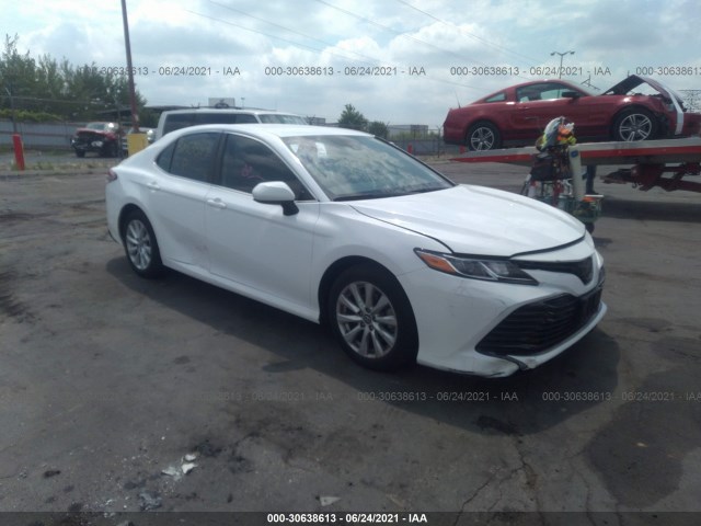 Photo 0 VIN: 4T1B11HK4KU788175 - TOYOTA CAMRY 