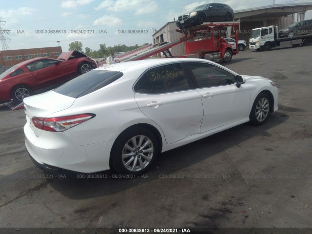 Photo 3 VIN: 4T1B11HK4KU788175 - TOYOTA CAMRY 