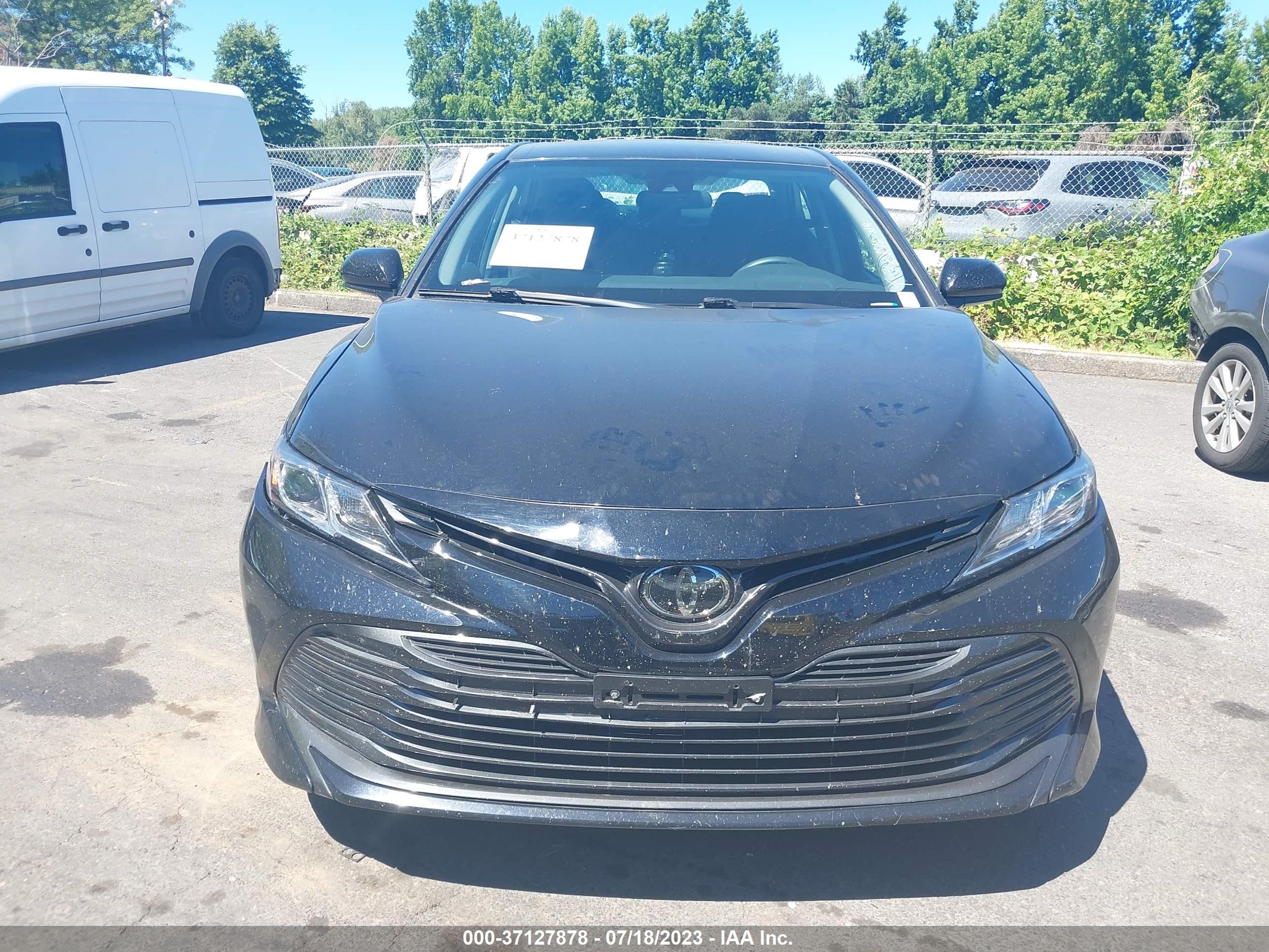 Photo 11 VIN: 4T1B11HK4KU798320 - TOYOTA CAMRY 