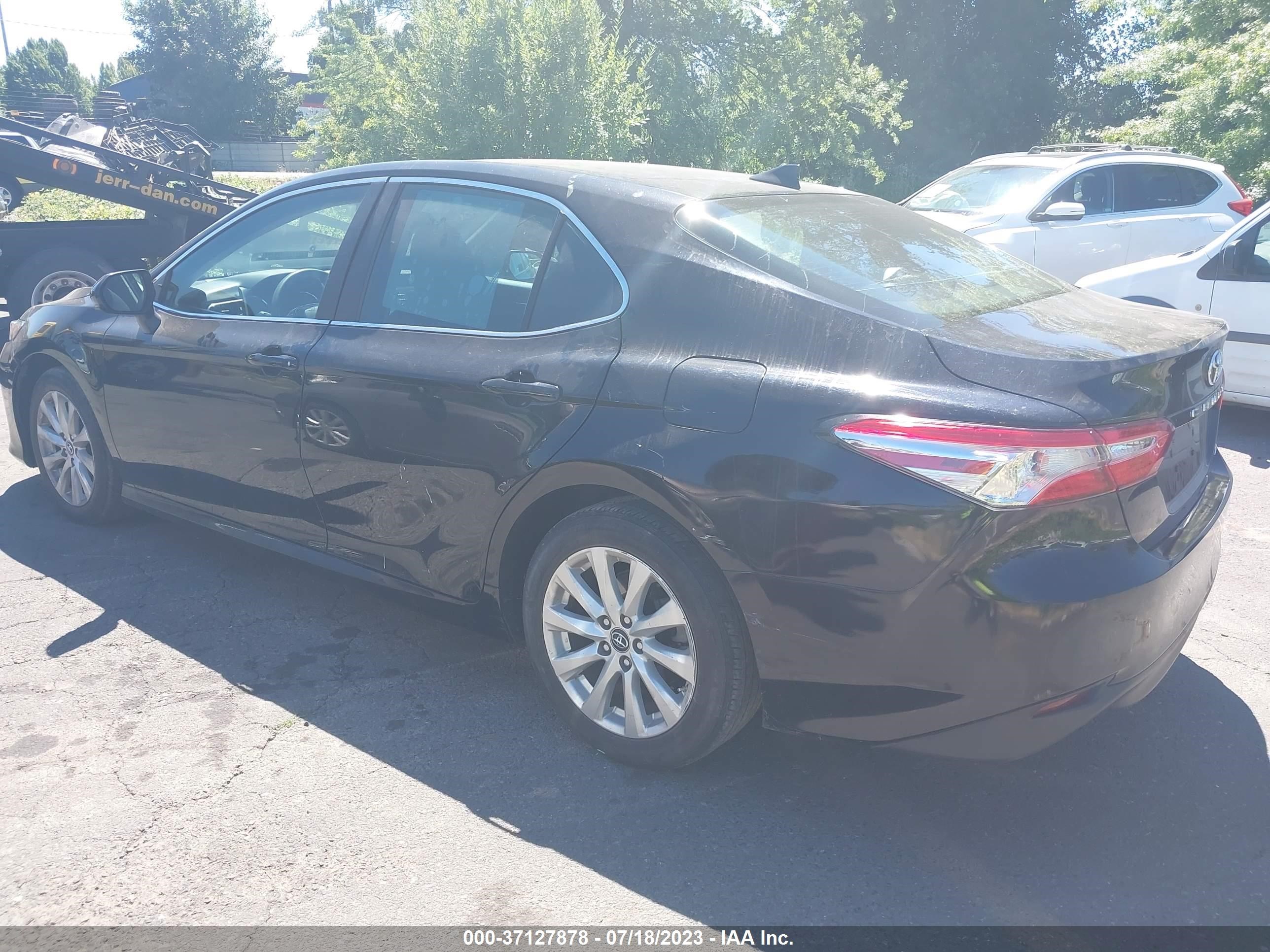 Photo 2 VIN: 4T1B11HK4KU798320 - TOYOTA CAMRY 