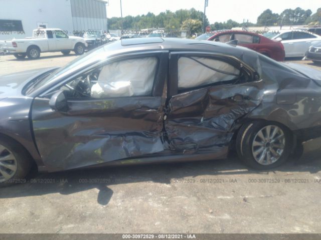 Photo 5 VIN: 4T1B11HK4KU817965 - TOYOTA CAMRY 