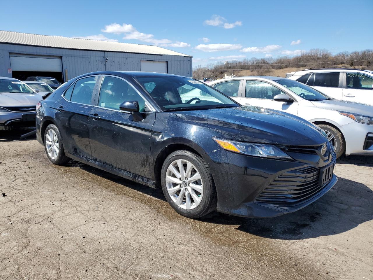 Photo 3 VIN: 4T1B11HK4KU818789 - TOYOTA CAMRY 