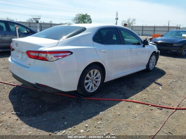 Photo 3 VIN: 4T1B11HK4KU832966 - TOYOTA CAMRY 