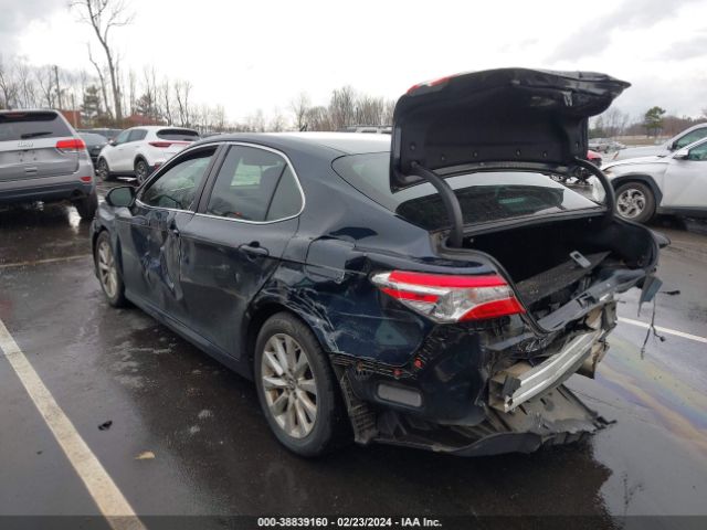 Photo 2 VIN: 4T1B11HK4KU847158 - TOYOTA CAMRY 