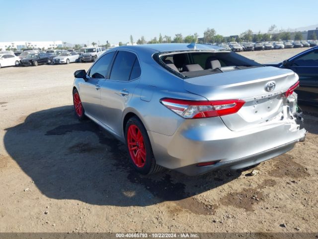 Photo 2 VIN: 4T1B11HK4KU852960 - TOYOTA CAMRY 