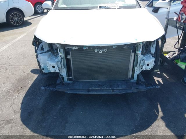 Photo 5 VIN: 4T1B11HK5JU004326 - TOYOTA CAMRY 