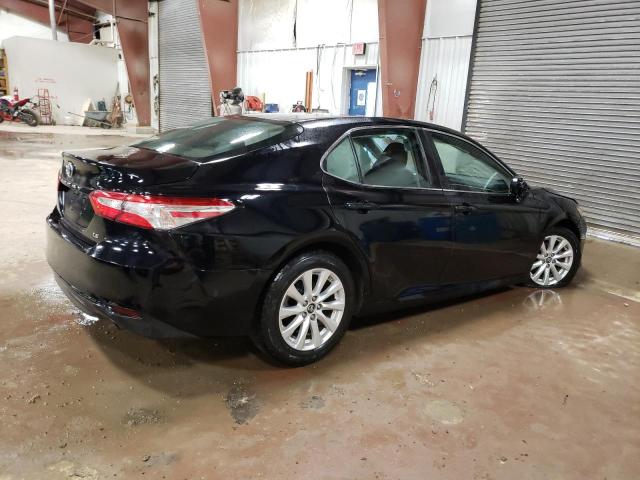 Photo 2 VIN: 4T1B11HK5JU004987 - TOYOTA CAMRY LE A 