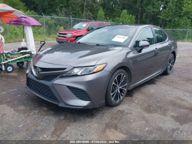 Photo 1 VIN: 4T1B11HK5JU006965 - TOYOTA CAMRY 