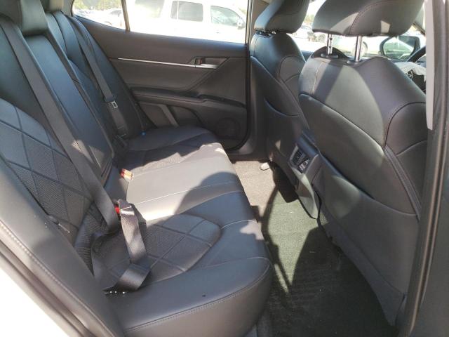 Photo 5 VIN: 4T1B11HK5JU007520 - TOYOTA CAMRY 