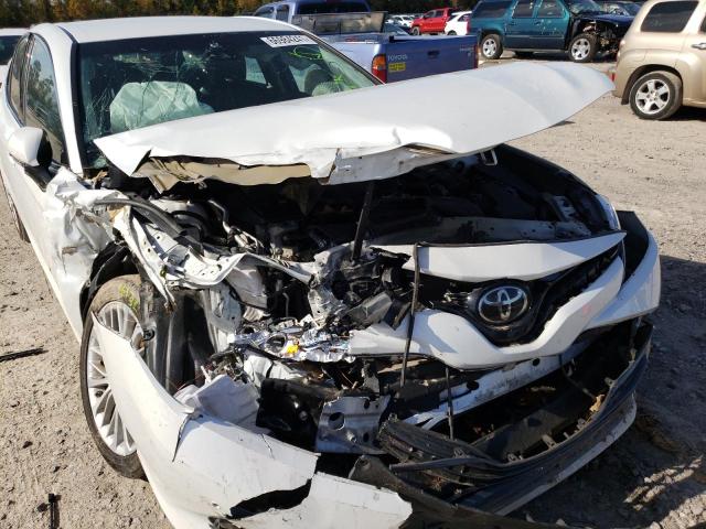 Photo 8 VIN: 4T1B11HK5JU007520 - TOYOTA CAMRY 