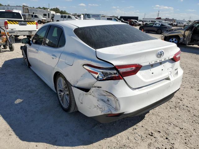 Photo 2 VIN: 4T1B11HK5JU018940 - TOYOTA CAMRY L 