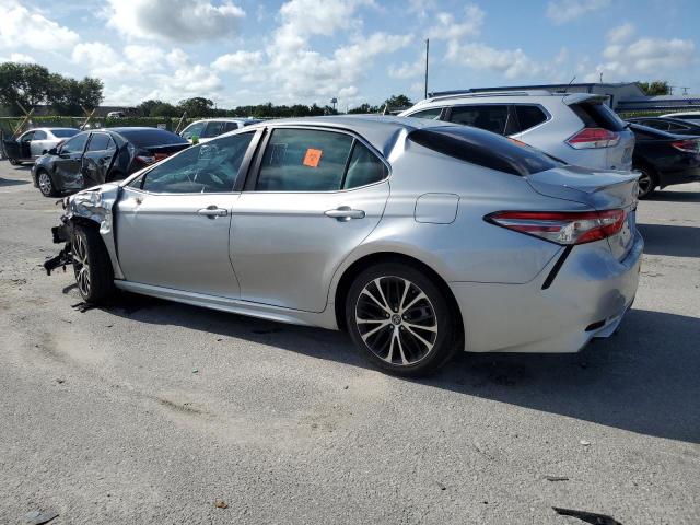 Photo 1 VIN: 4T1B11HK5JU026116 - TOYOTA CAMRY 