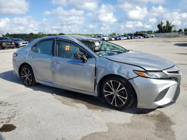 Photo 3 VIN: 4T1B11HK5JU026116 - TOYOTA CAMRY 