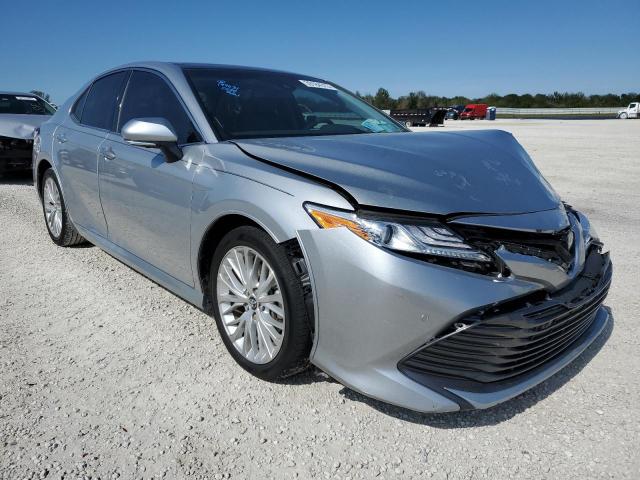 Photo 3 VIN: 4T1B11HK5JU041084 - TOYOTA CAMRY L 