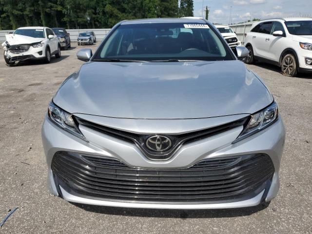 Photo 4 VIN: 4T1B11HK5JU043160 - TOYOTA CAMRY L 