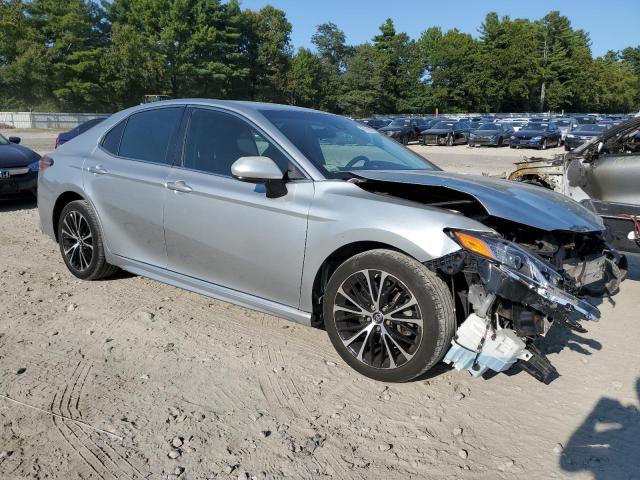 Photo 3 VIN: 4T1B11HK5JU046415 - TOYOTA CAMRY L 