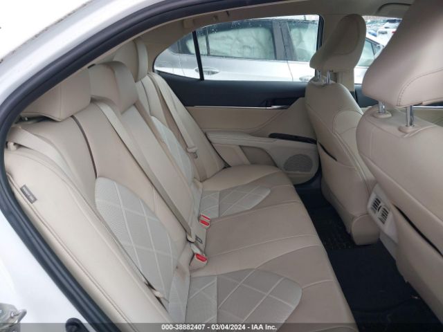 Photo 7 VIN: 4T1B11HK5JU051730 - TOYOTA CAMRY 