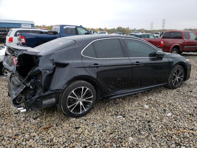 Photo 2 VIN: 4T1B11HK5JU069645 - TOYOTA CAMRY 