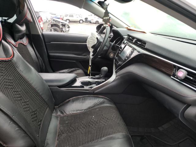 Photo 4 VIN: 4T1B11HK5JU072545 - TOYOTA CAMRY L 