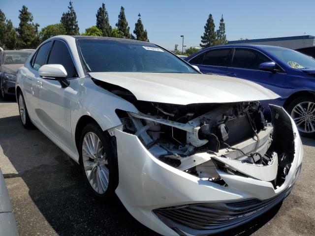 Photo 3 VIN: 4T1B11HK5JU077289 - TOYOTA CAMRY L 