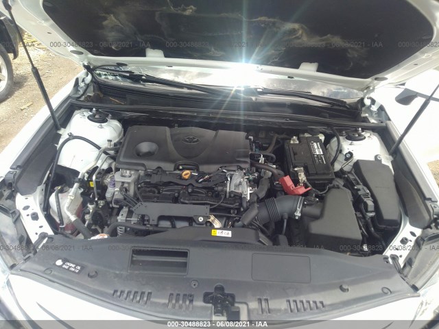 Photo 9 VIN: 4T1B11HK5JU077597 - TOYOTA CAMRY 