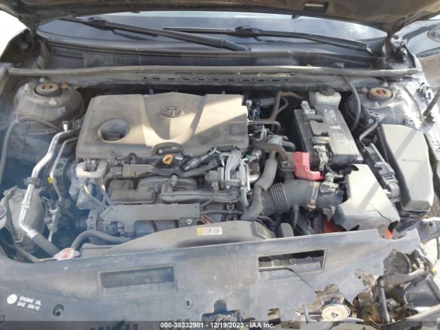 Photo 9 VIN: 4T1B11HK5JU082329 - TOYOTA CAMRY 