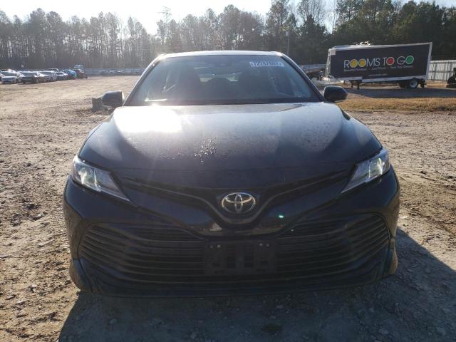 Photo 4 VIN: 4T1B11HK5JU098594 - TOYOTA CAMRY 