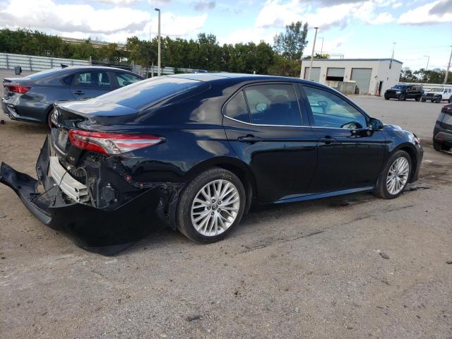 Photo 2 VIN: 4T1B11HK5JU107486 - TOYOTA CAMRY 