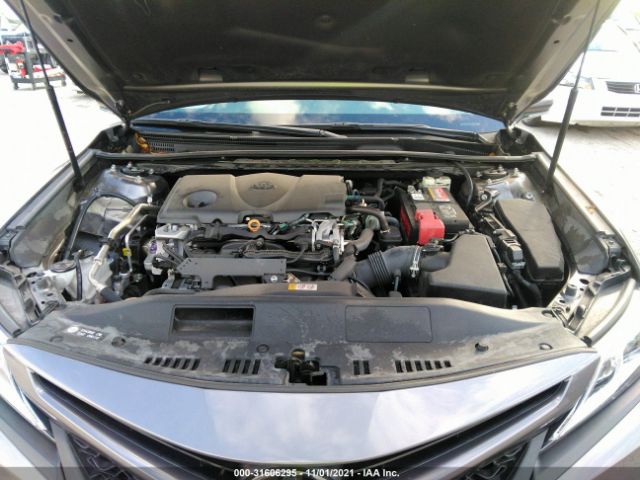 Photo 9 VIN: 4T1B11HK5JU113210 - TOYOTA CAMRY 