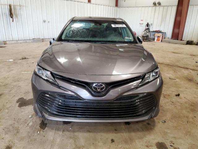 Photo 4 VIN: 4T1B11HK5JU124658 - TOYOTA CAMRY 