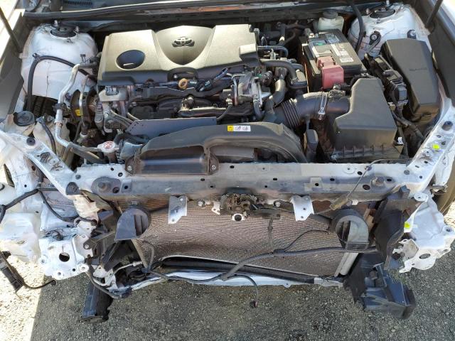 Photo 10 VIN: 4T1B11HK5JU126183 - TOYOTA CAMRY L 