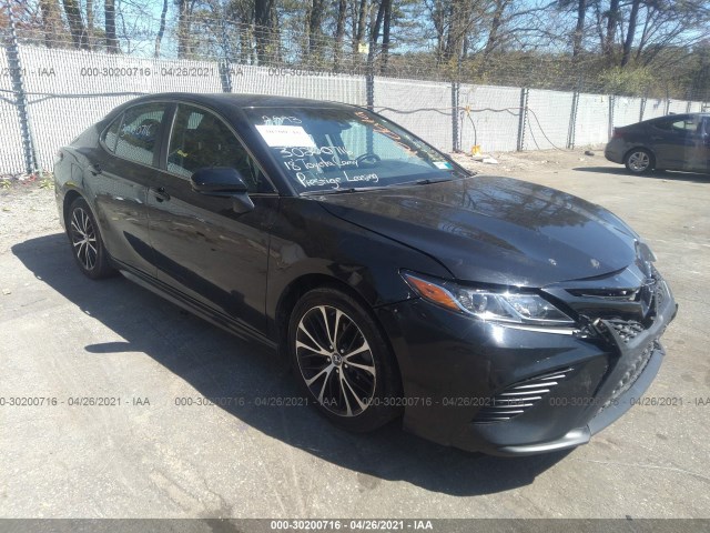 Photo 0 VIN: 4T1B11HK5JU126555 - TOYOTA CAMRY 