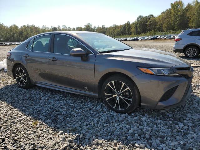 Photo 3 VIN: 4T1B11HK5JU127978 - TOYOTA CAMRY L 