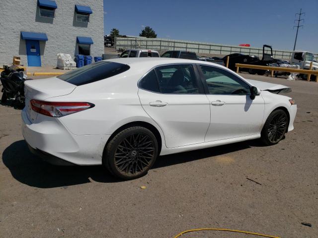 Photo 2 VIN: 4T1B11HK5JU134462 - TOYOTA CAMRY L 