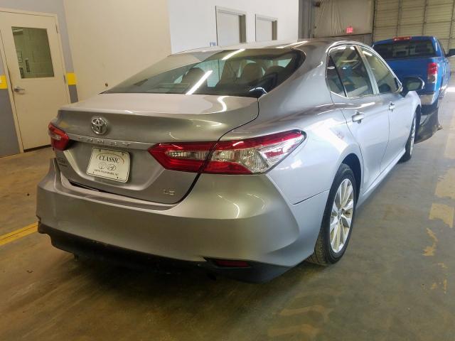 Photo 3 VIN: 4T1B11HK5JU145980 - TOYOTA CAMRY L 