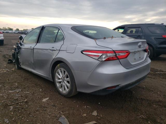 Photo 2 VIN: 4T1B11HK5JU146000 - TOYOTA CAMRY L 