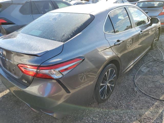 Photo 3 VIN: 4T1B11HK5JU146370 - TOYOTA CAMRY L 