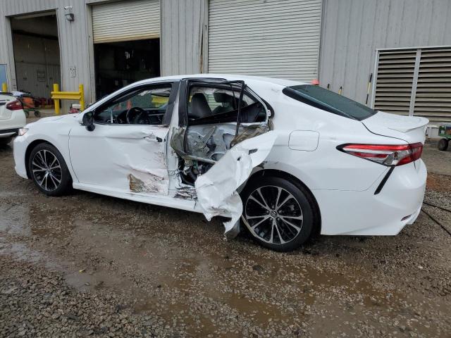 Photo 1 VIN: 4T1B11HK5JU147292 - TOYOTA CAMRY 