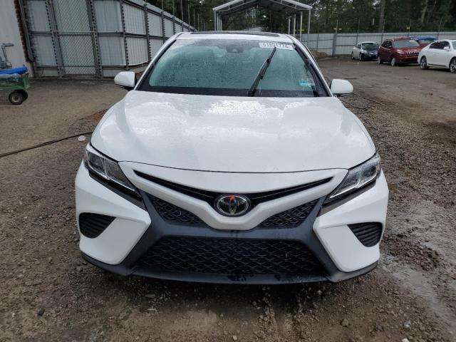 Photo 4 VIN: 4T1B11HK5JU147292 - TOYOTA CAMRY 