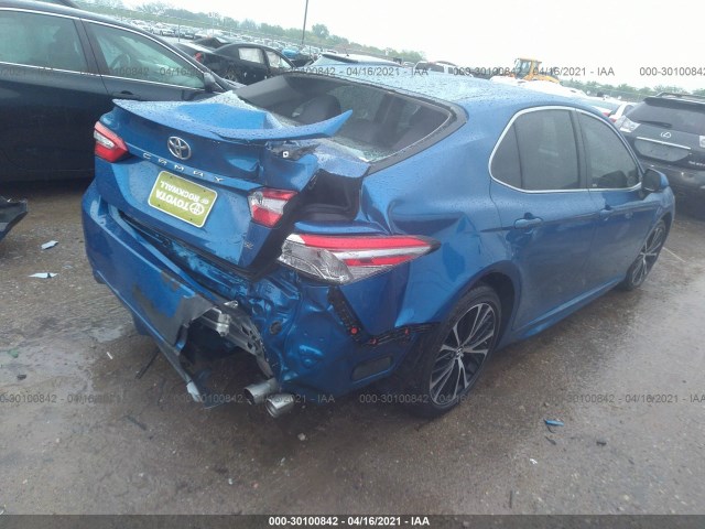 Photo 3 VIN: 4T1B11HK5JU155246 - TOYOTA CAMRY 