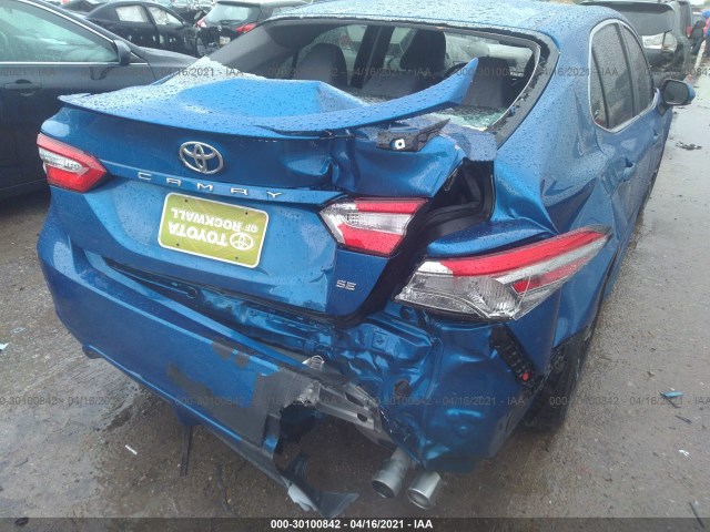 Photo 5 VIN: 4T1B11HK5JU155246 - TOYOTA CAMRY 