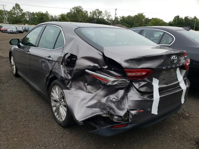 Photo 2 VIN: 4T1B11HK5JU506804 - TOYOTA CAMRY L 