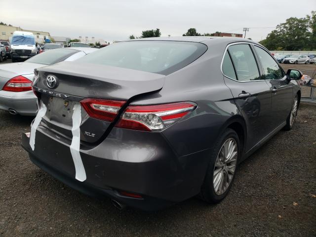 Photo 3 VIN: 4T1B11HK5JU506804 - TOYOTA CAMRY L 