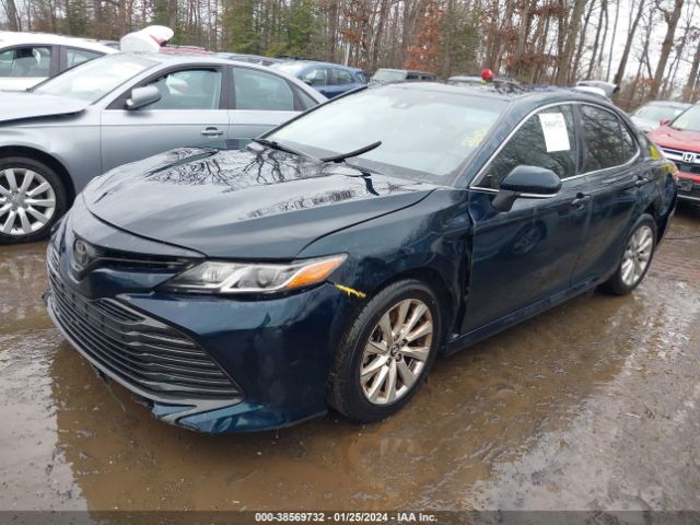 Photo 1 VIN: 4T1B11HK5JU525286 - TOYOTA CAMRY 