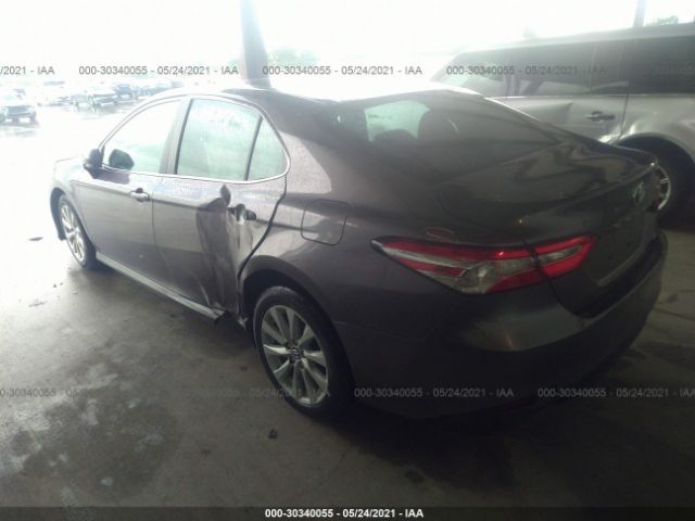 Photo 2 VIN: 4T1B11HK5JU530035 - TOYOTA CAMRY 